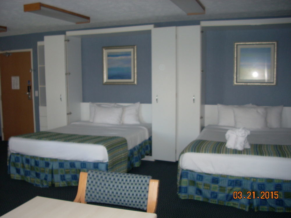 Grand Beach Resort Hotel Traverse City Exterior photo