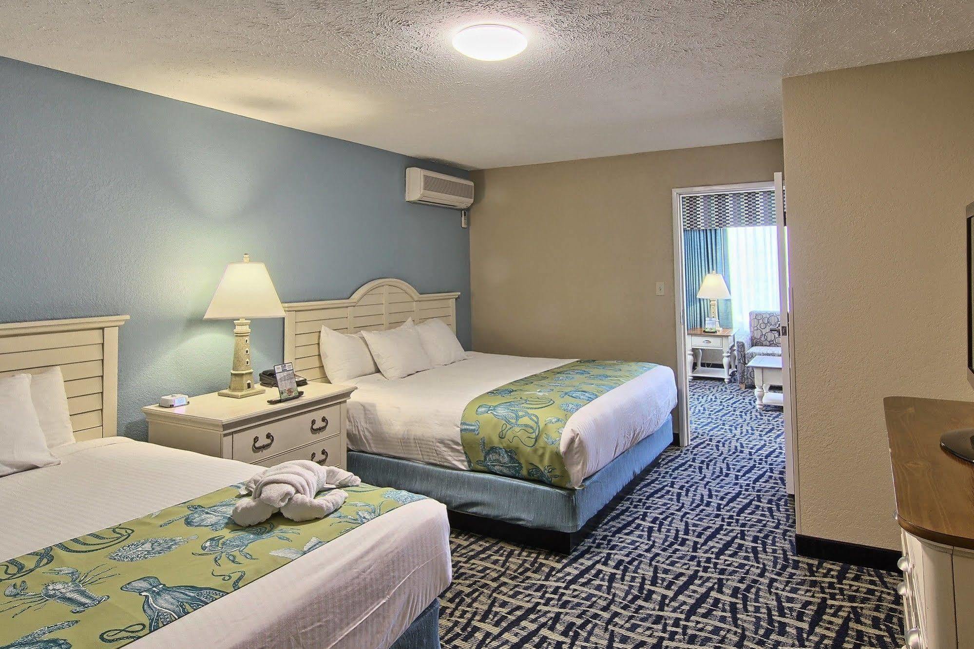 Grand Beach Resort Hotel Traverse City Exterior photo