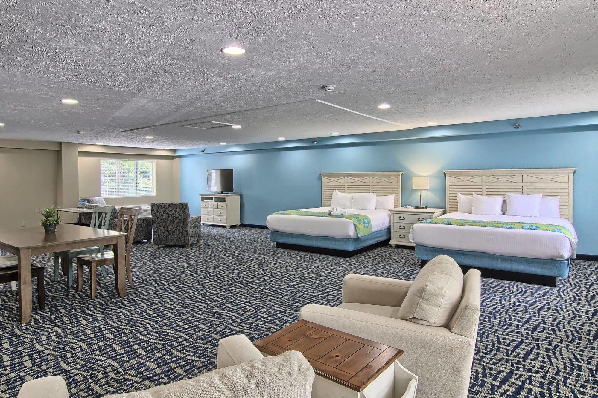 Grand Beach Resort Hotel Traverse City Exterior photo